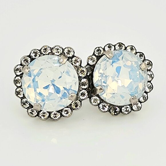 Sorrelli Elegant Silver Stud Earrings With Larfe Opalescent Crystal - Picture 2 of 4